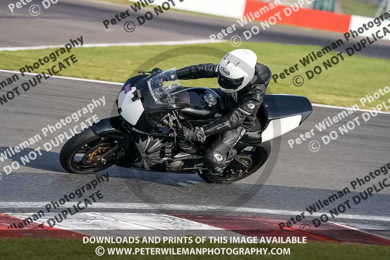 donington no limits trackday;donington park photographs;donington trackday photographs;no limits trackdays;peter wileman photography;trackday digital images;trackday photos